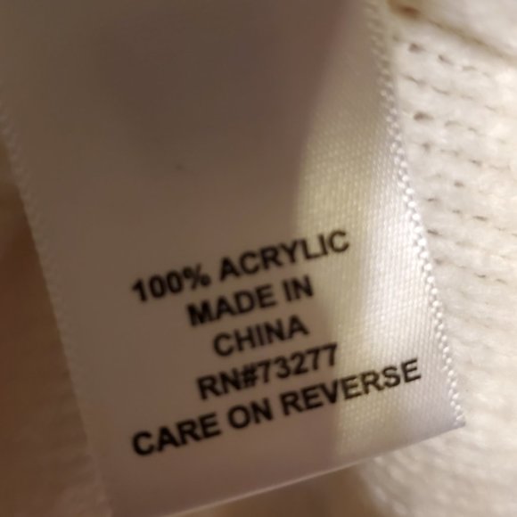 Sweater - Picture 9 of 10